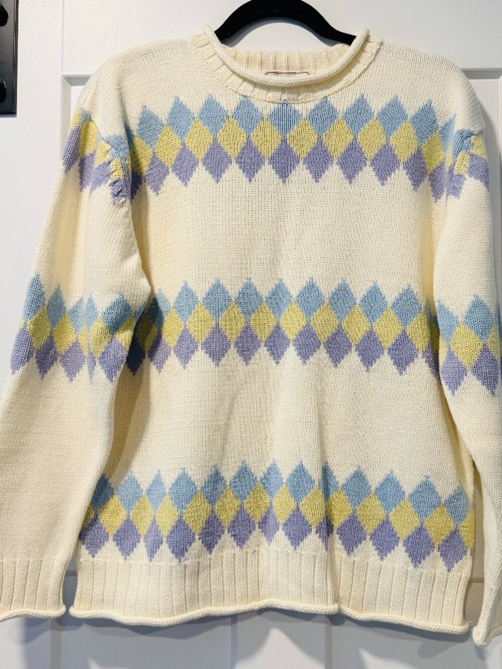 Vintage Bechamel Cream & Pastel Roll Collar Sweater w/ Diamond Pattern